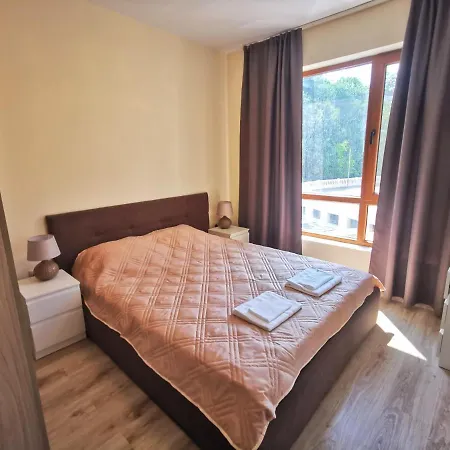 South Bay Beach דירה וארנה